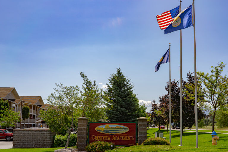 CRESTVIEW APARTMENTS